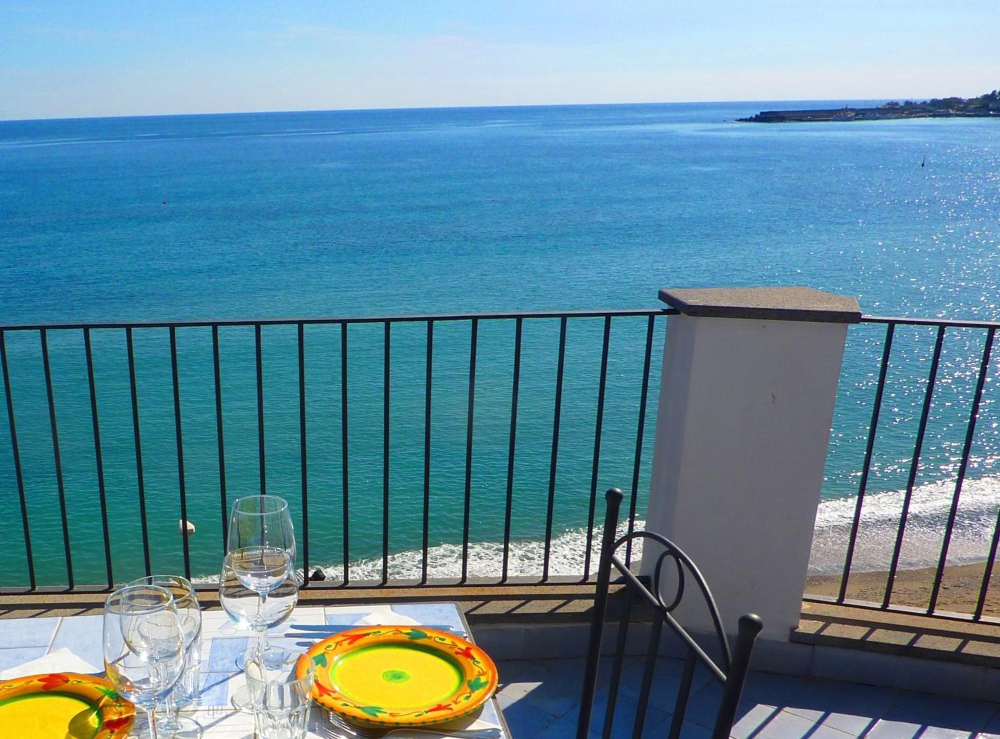 Hotel Palladio Giardini Naxos Luaran gambar